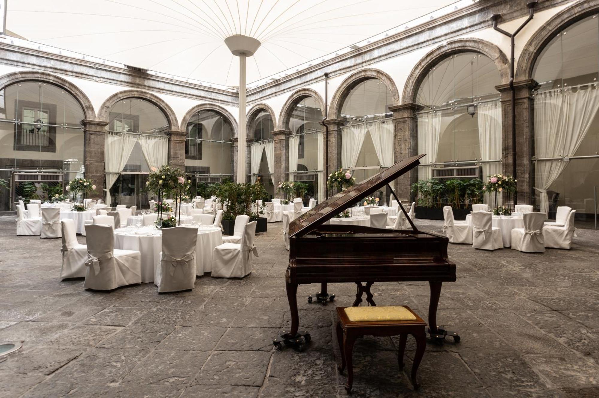 Palazzo Caracciolo Naples Hotel Exterior photo